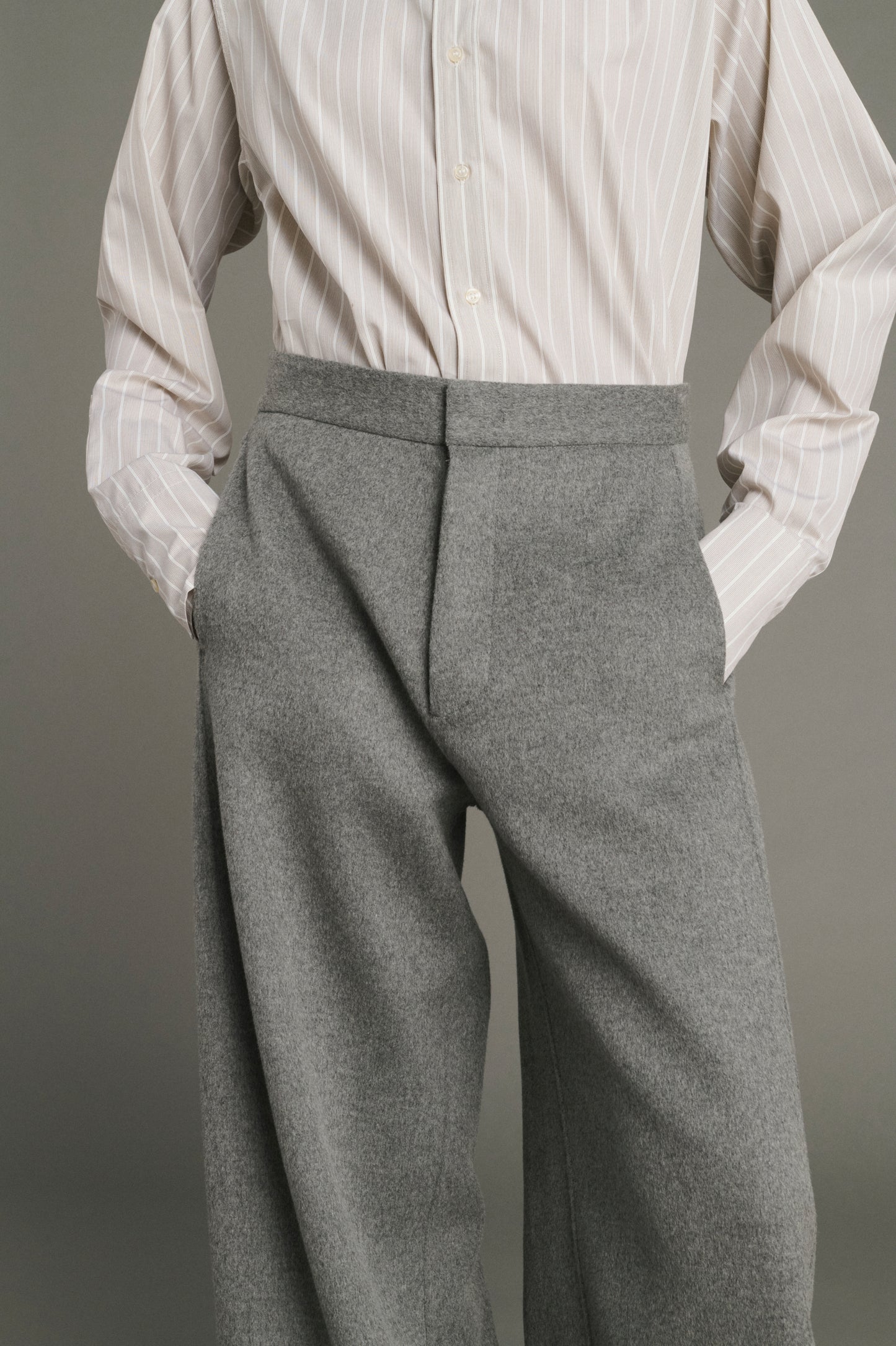 Hose Horatio – Hellgrau – Wolle – Damen