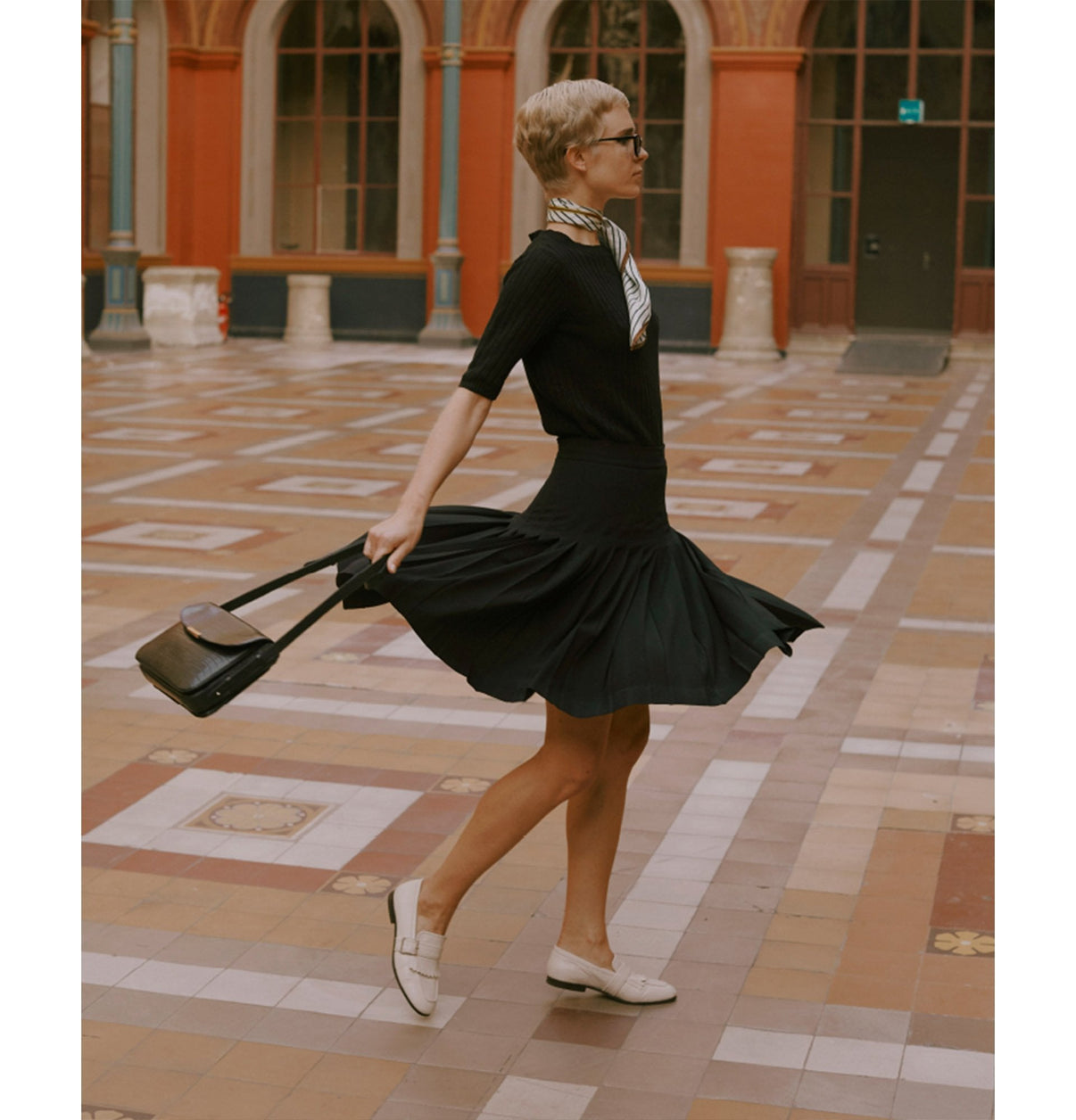 RED Jumper DELON vue 16